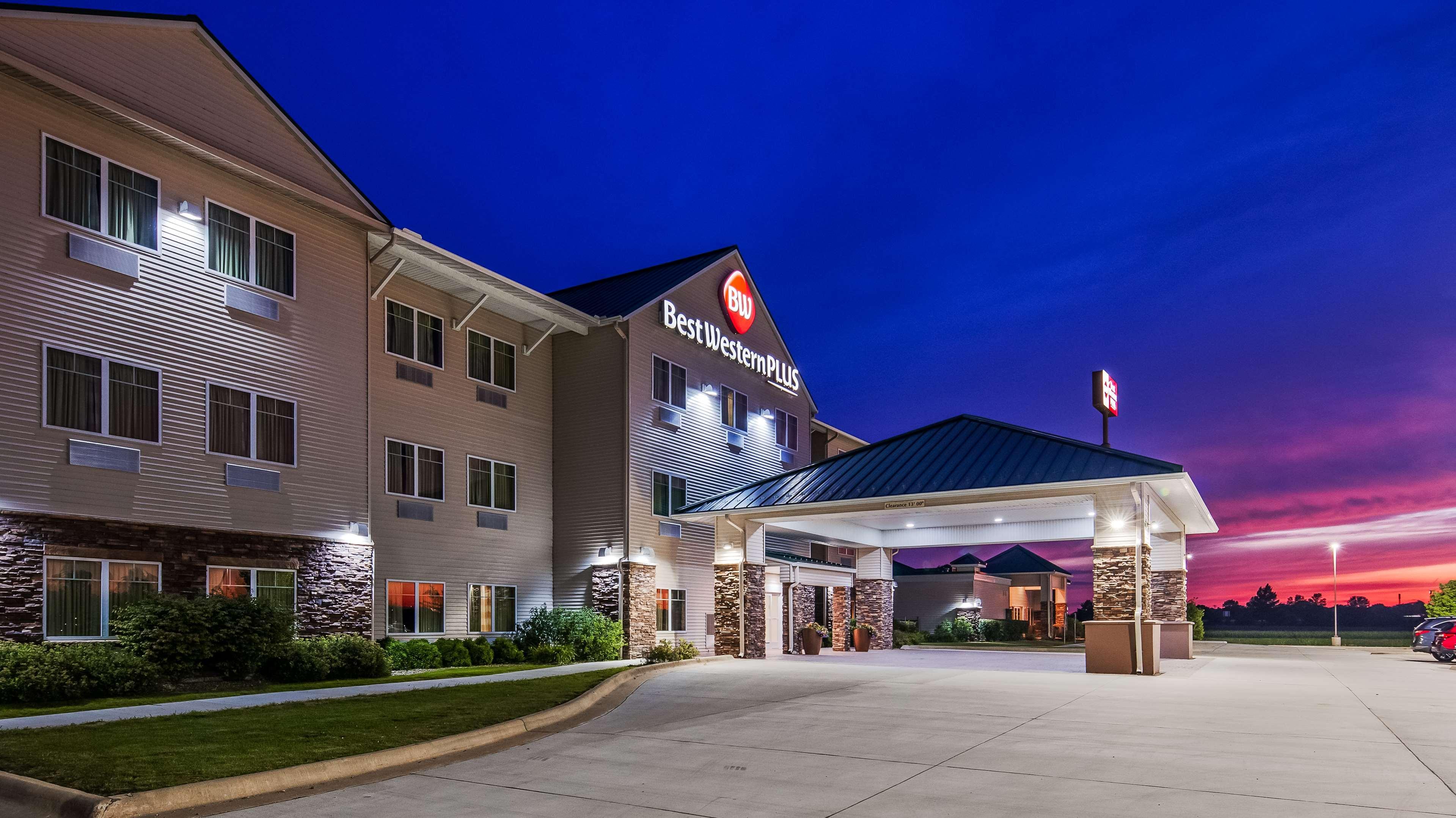 เบสต์ เวสเทิร์น พลัส กรีน มิลล์ วิลเลจ โฮเต็ล แอนด์ สวีท Hotel Arcola ภายนอก รูปภาพ